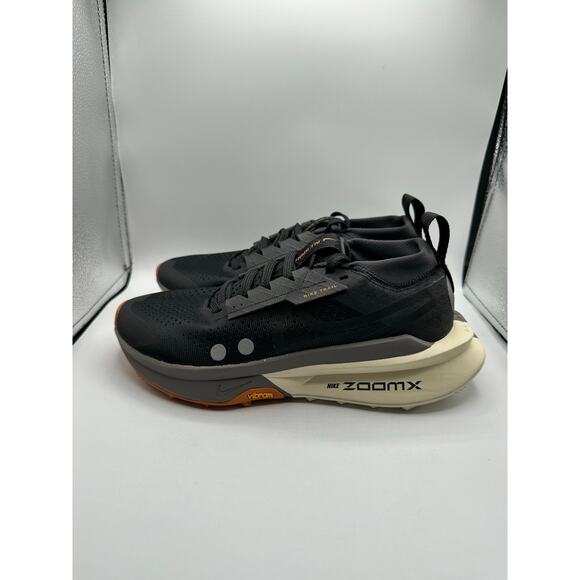 Nike ZoomX Zegma 2 “Off Noir Monarch” size 6 men/7.5womens